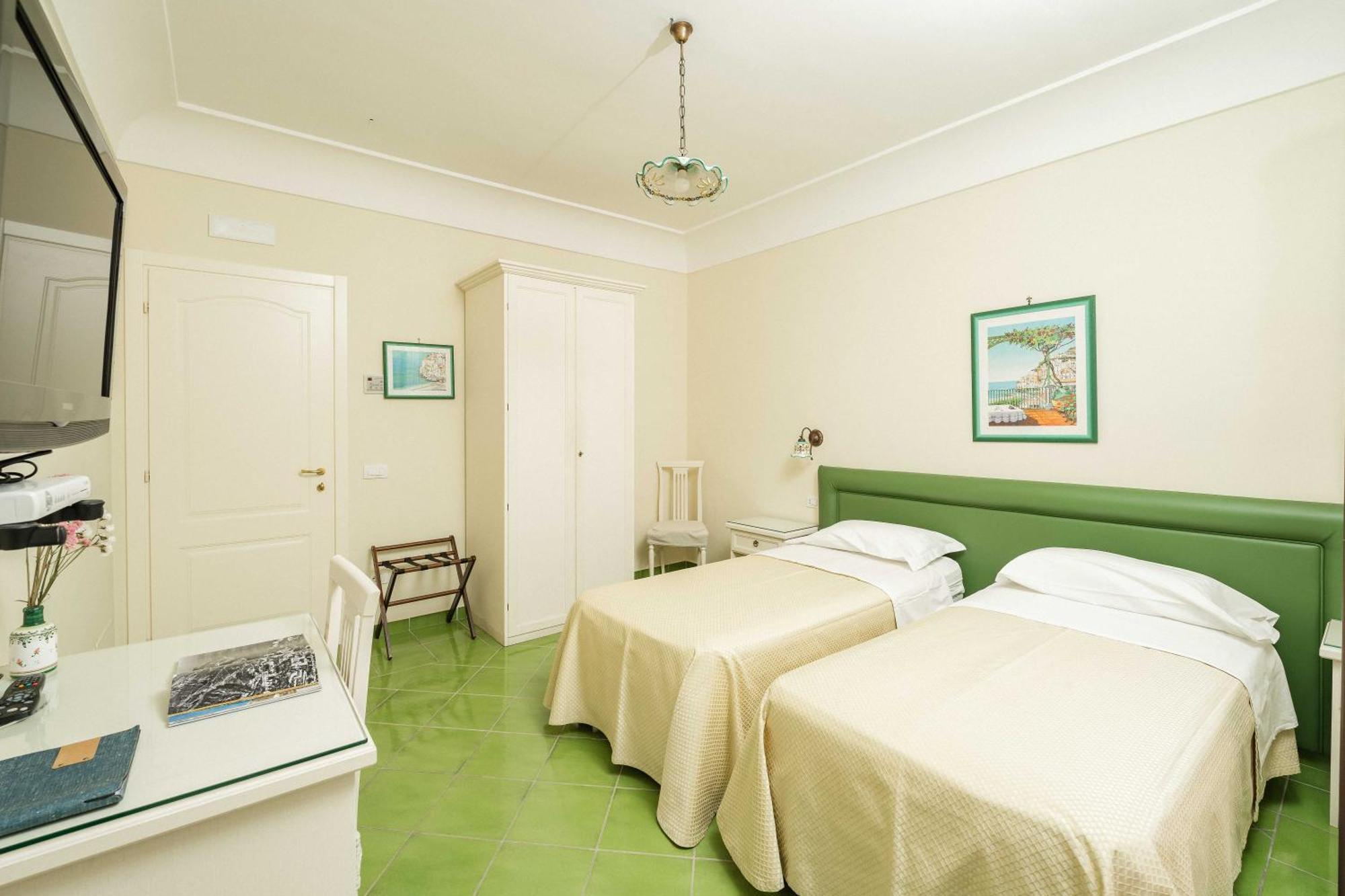 A Casa Dei Nonni Hotel Ravello Luaran gambar